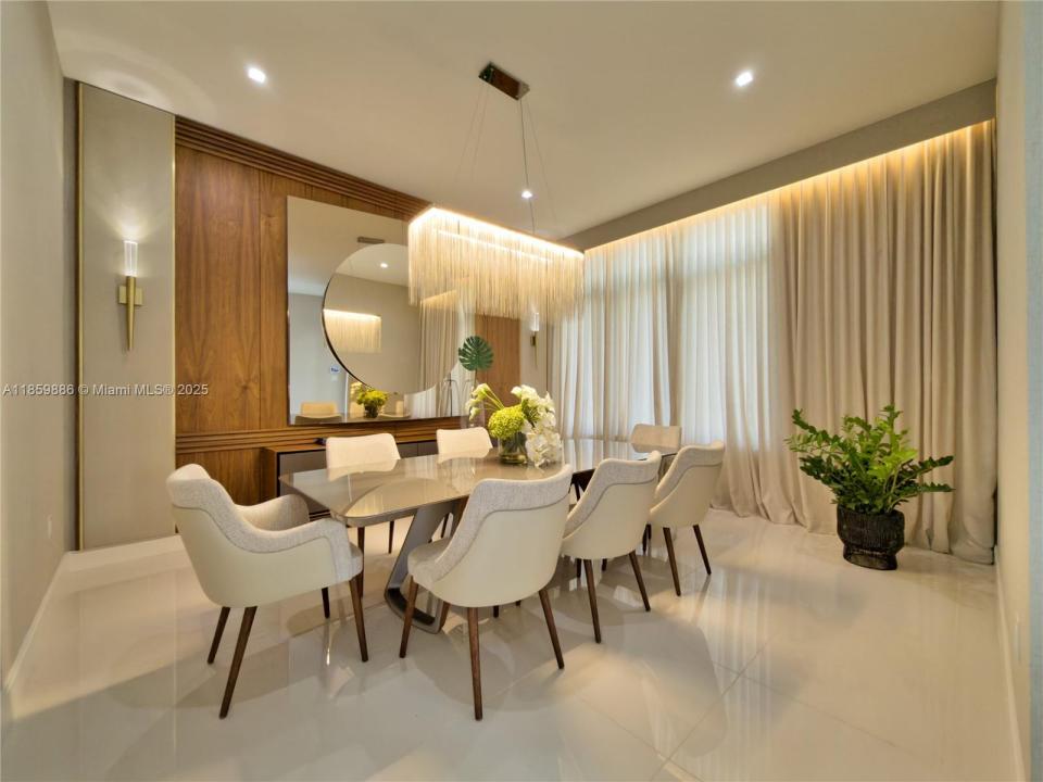 8162 NW 48th Ter, Doral, Floride 33166, États-Unis
