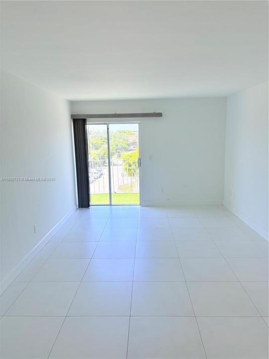 6820 W Flagler St 411, Miami, 佛羅里達州 33144, 美國