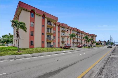 6820 W Flagler St 408, Miami, Florida 33144, USA