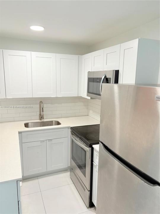 6820 W Flagler St 408, Miami, 佛羅里達州 33144, 美國