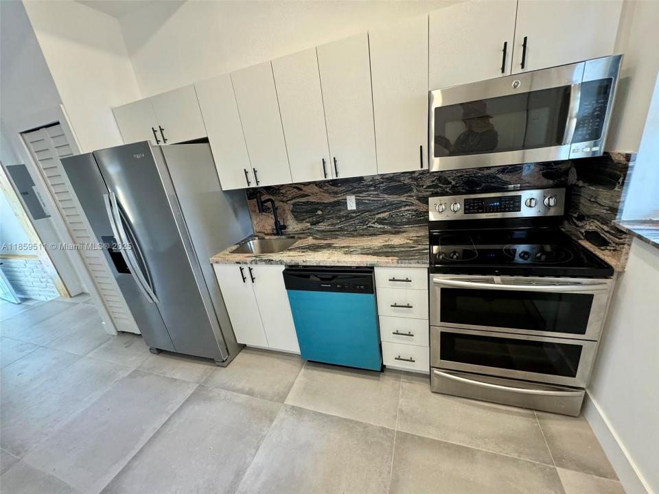 3 NE 70th St 1, Miami, 佛罗里达州 33138, 美国