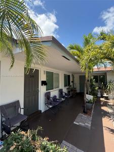 335 NW 32nd St 341, Oakland Park, Florida 33309, USA