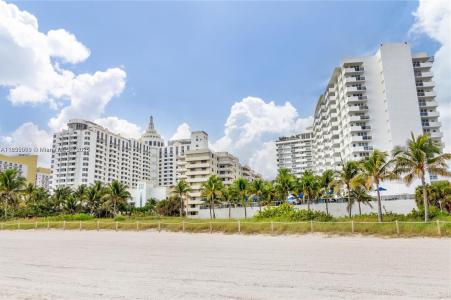 1621 Collins Ave 404, Miami Beach, Florida 33139, USA