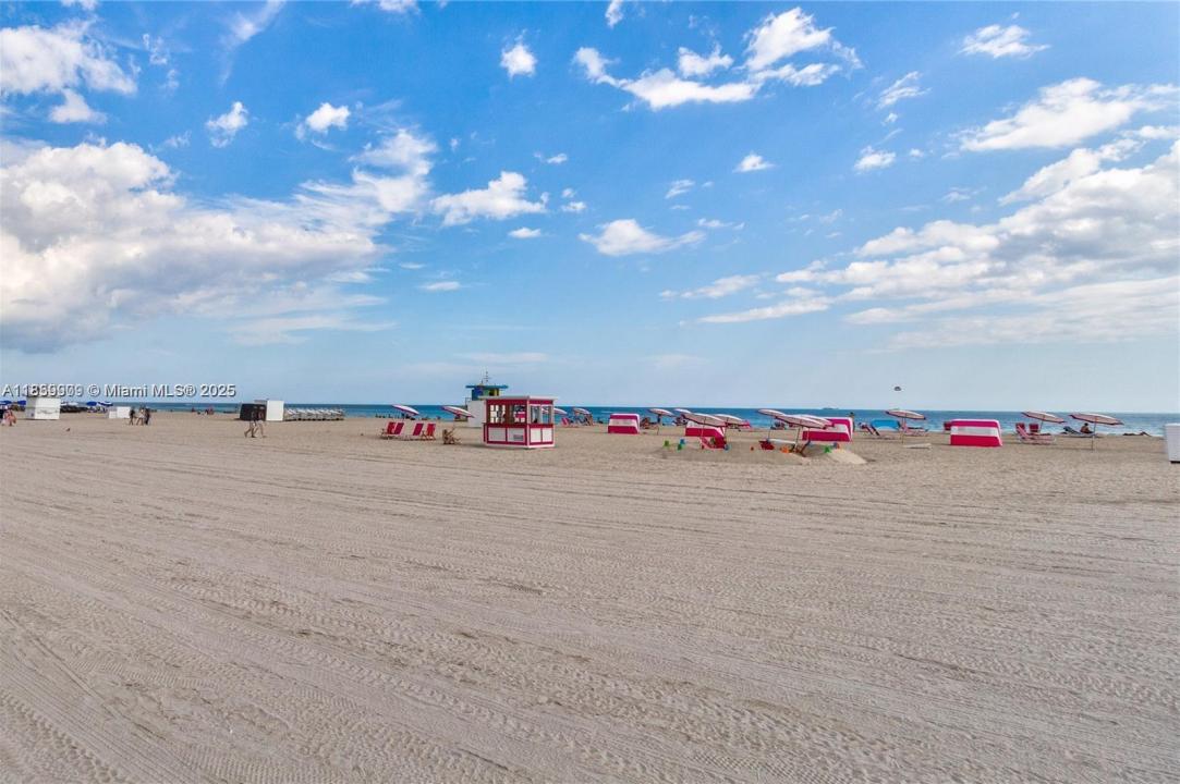 1621 Collins Ave 404, Miami Beach, Florida 33139