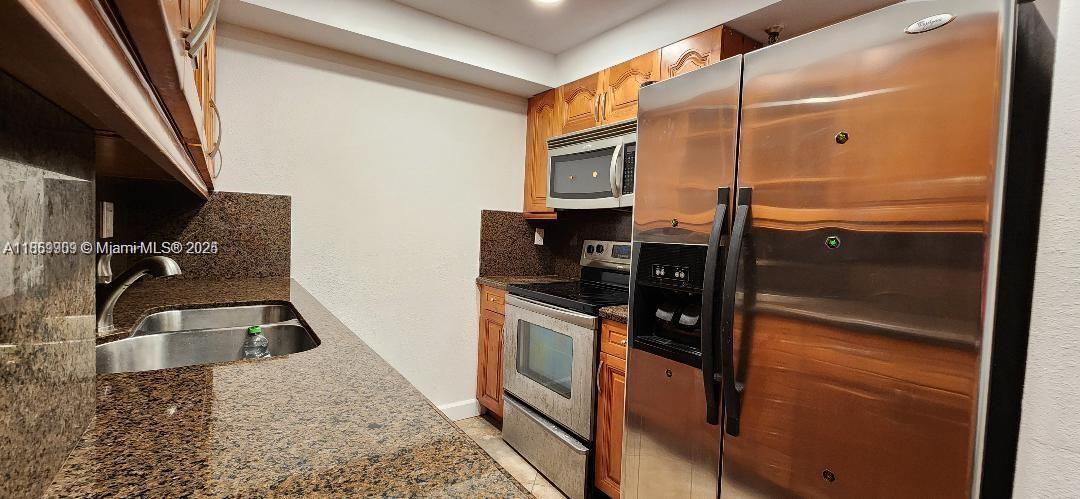 1621 Collins Ave 404, Miami Beach, Florida 33139