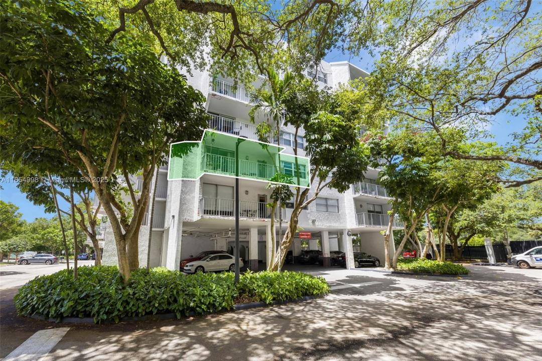 650 NE 64th St G304, Miami, Florida 33138
