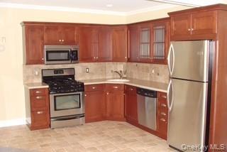 56 A & B SHORE Road, North Hempstead, New York 11547, USA