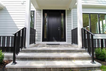 8 Sealy Drive, Hempstead, New York 11559, États-Unis