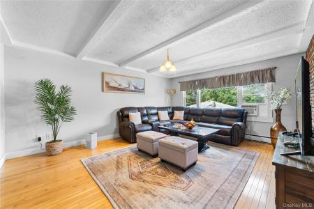 8 Elicar Terrace, Yonkers, Nova Iorque 10701, Estados Unidos