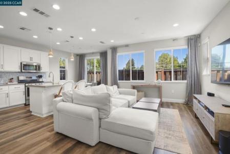 Villa Vista Pl, Concord, California 94521