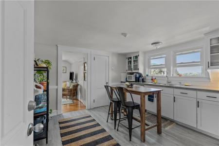 40 Webster Street B, Newport, Rhode Island 02840