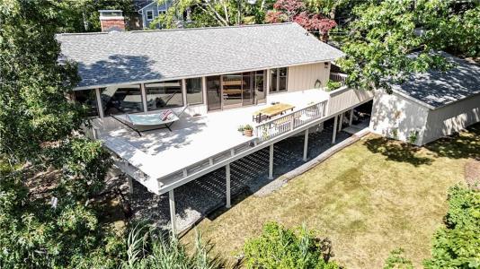 2 Buckingham Street, Barrington, 罗得岛 02806, 美国