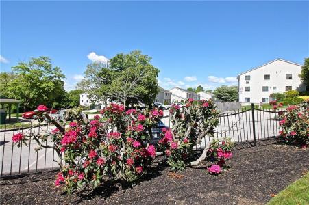 66 Girard Avenue 312, Newport, Rhode Island 02840, États-Unis