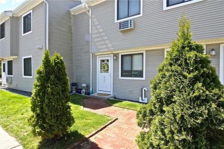 66 Girard Avenue 312, Newport, Rhode Island 02840, États-Unis