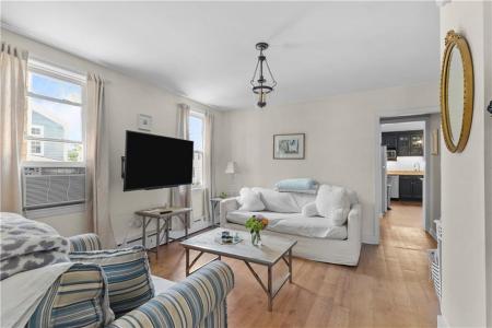 62 Dixon Street, Newport, רוד איילנד 02840, ארצות הברית של אמריקה 
