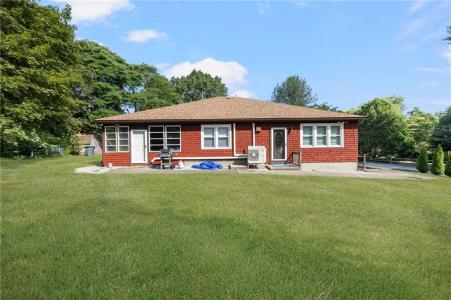 21 Plum Beach Road, North Kingstown, RI 02852, USA