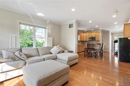 50 Clemence Street 50, Cranston, Rhode Island 02920, Estados Unidos