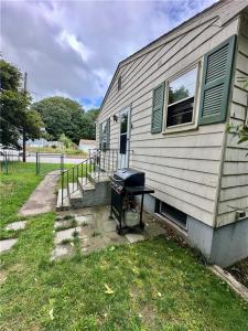 103 Windsor Park Drive, Coventry, Rhode Island 02816, Estados Unidos