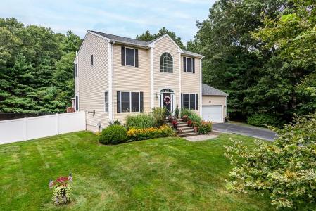 19 Audubon Lane, Coventry, RI 02831, USA