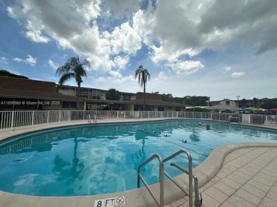 16701 NE 13th Ave 102, Miami, Florida 33162, USA
