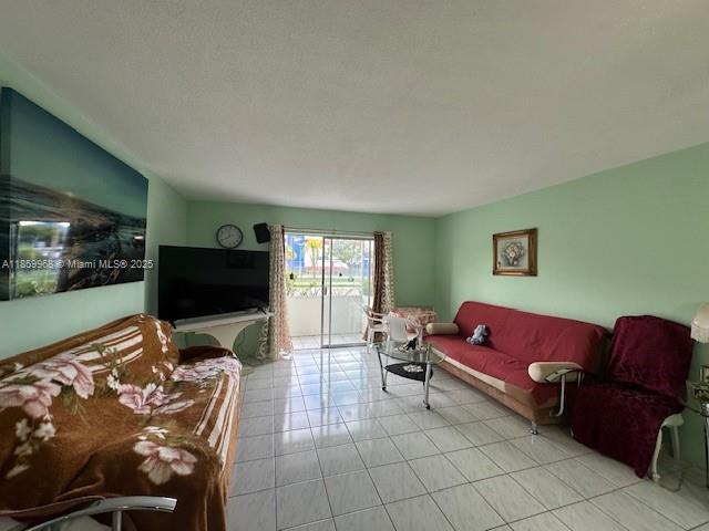 16701 NE 13th Ave 102, Miami, Florida 33162