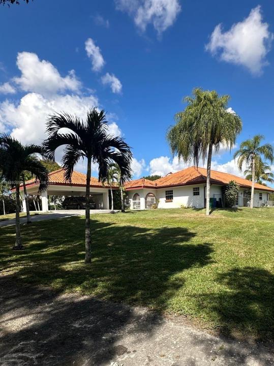 18901 SW 53rd St, Southwest Ranches, Florida 33332, Estados Unidos