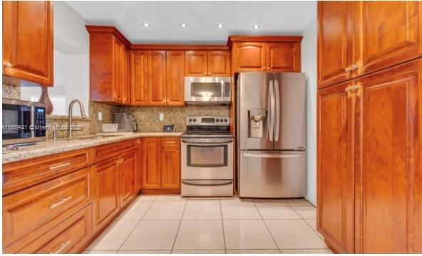 3738 NW 207th Dr, Miami Gardens, Flórida 33055, Estados Unidos