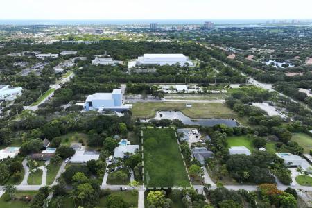 11144 Monet Woods Road, Palm Beach Gardens, Florida 33410, USA