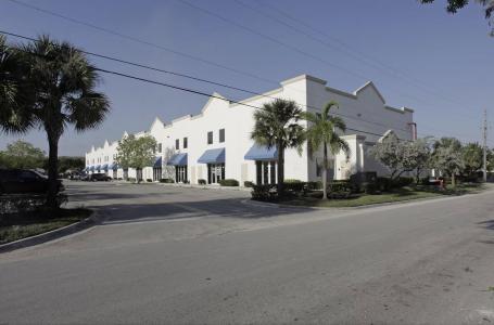 1809 S Powerline Road, Deerfield Beach, Florida 33442