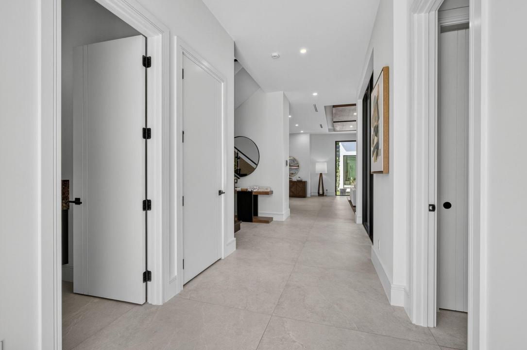 123 Murray Road, West Palm Beach, Florida 33405