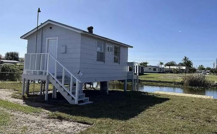 1520 Hunter Road A, Okeechobee, Florida 34974
