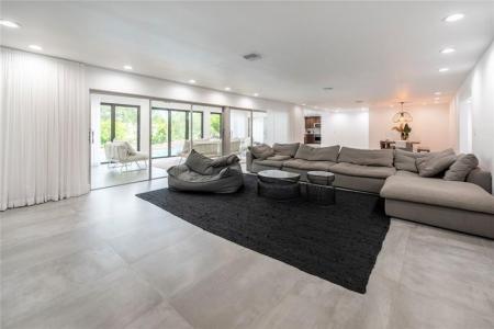 4371 Casper Ct, Hollywood, Florida 33021