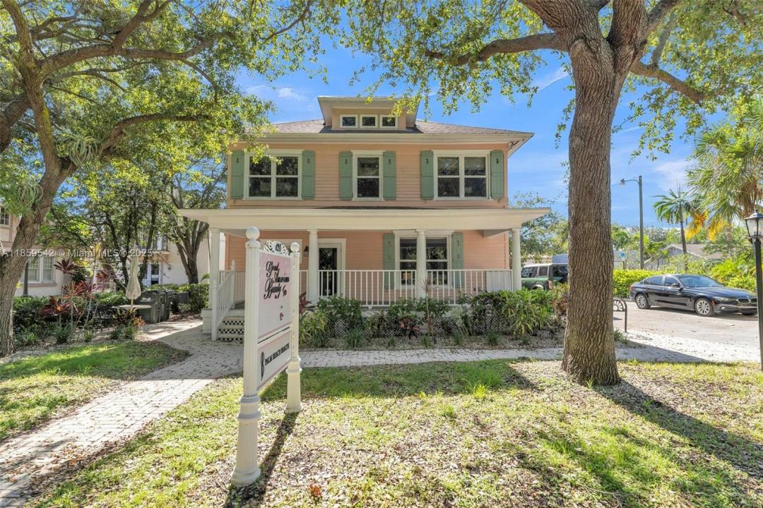 124 N Swinton Ave A, Delray Beach, Florida 33444