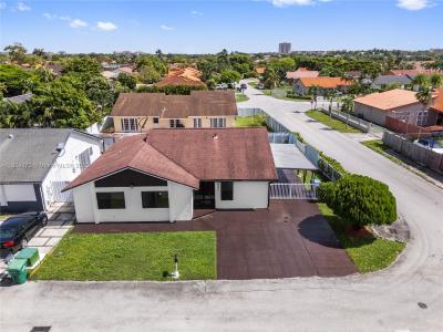 9837 SW 7th St, Miami, Florida 33174, USA