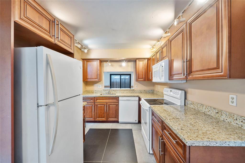 2157 NW 37th Ave, Coconut Creek, Florida 33066
