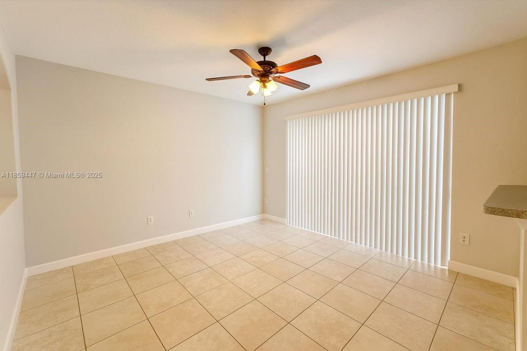 2417 SE 14th St, Homestead, Florida 33035, USA