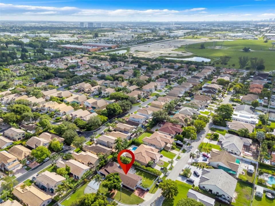 2851 NW 99th Ave, Doral, 佛羅里達州 33172, 美國