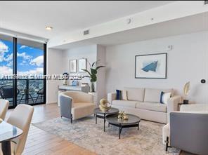 398 NE 5th St 2809, Miami, フロリダ 33132, アメリカ合衆国