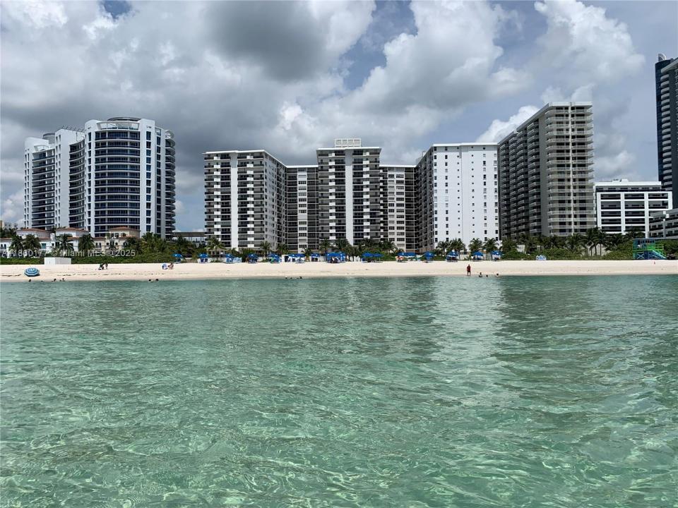 6039 Collins Ave 1136, Miami Beach, Florida 33140, Stati Uniti