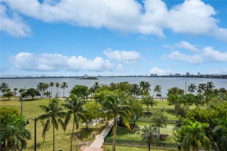 1800 N Bayshore Dr 509, Miami, Florida 33132, USA