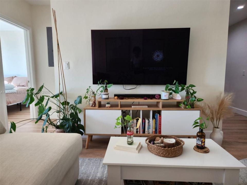 2280 SW 32nd Ave 313, Miami, فلوريدا 33145, الولايات المتحدة