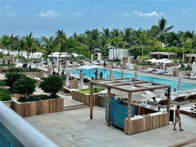 2301 Collins Ave 306, Miami Beach, Florida 33139, USA