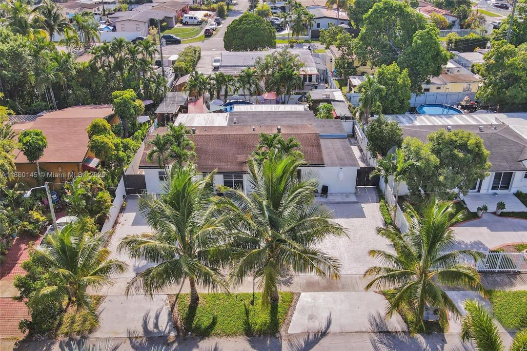 6520 W 8th Ln, Hialeah, 佛羅里達州 33012, 美國