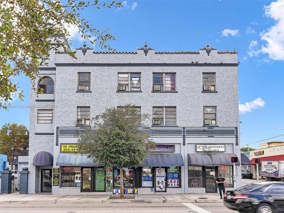 1274 W Flagler St, Miami, Florida 33135