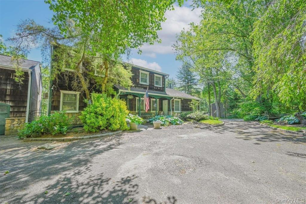 9 Lone Hill Place, Huntington, New York 11746, USA