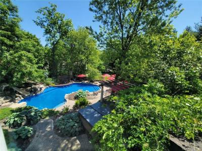 9 Lone Hill Place, Huntington, New York 11746, USA