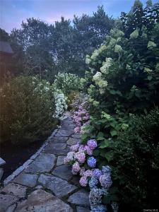 57 South White Rock, Pawling, New York 12531, États-Unis