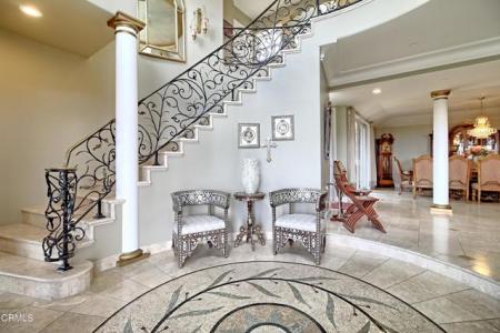Cobblestone Drive, Ventura, カリフォルニア 93003, アメリカ合衆国