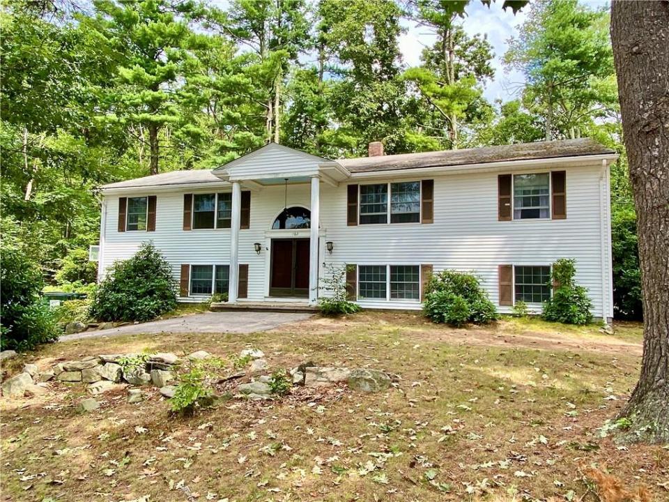 162 Keach Pond Drive, Glocester, Rhode Island 02814, Estados Unidos