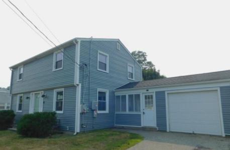 41 Woodcrest Drive, East Providence, Rhode Island 02915, États-Unis